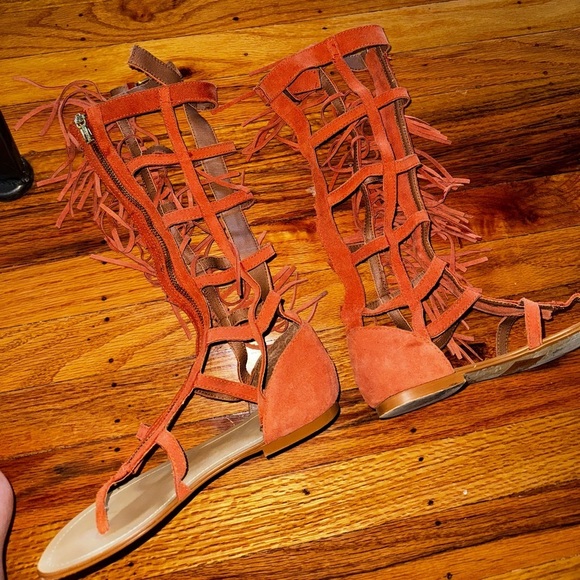 Fringe gladiator sandals - Picture 2 of 4